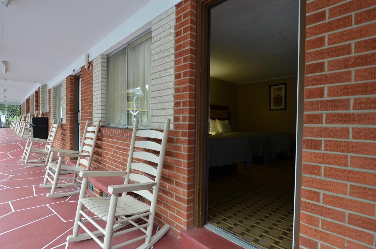 Travelowes Motel - Maggie Valley Dış mekan fotoğraf