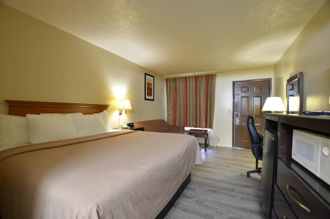 Travelowes Motel - Maggie Valley Dış mekan fotoğraf