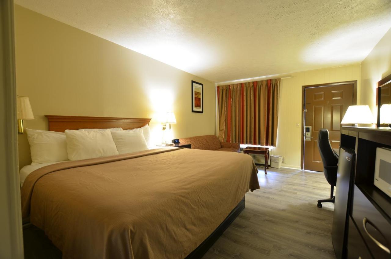 Travelowes Motel - Maggie Valley Dış mekan fotoğraf