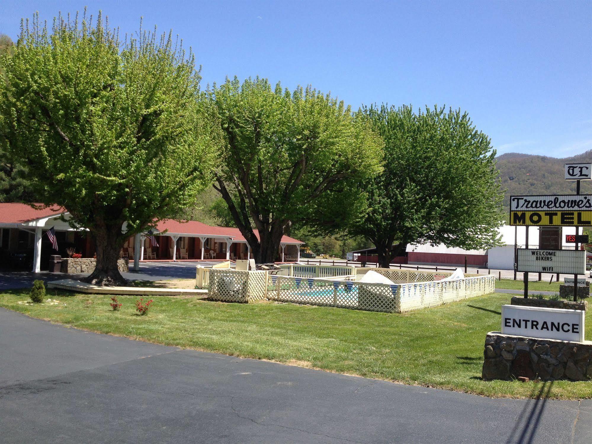 Travelowes Motel - Maggie Valley Dış mekan fotoğraf