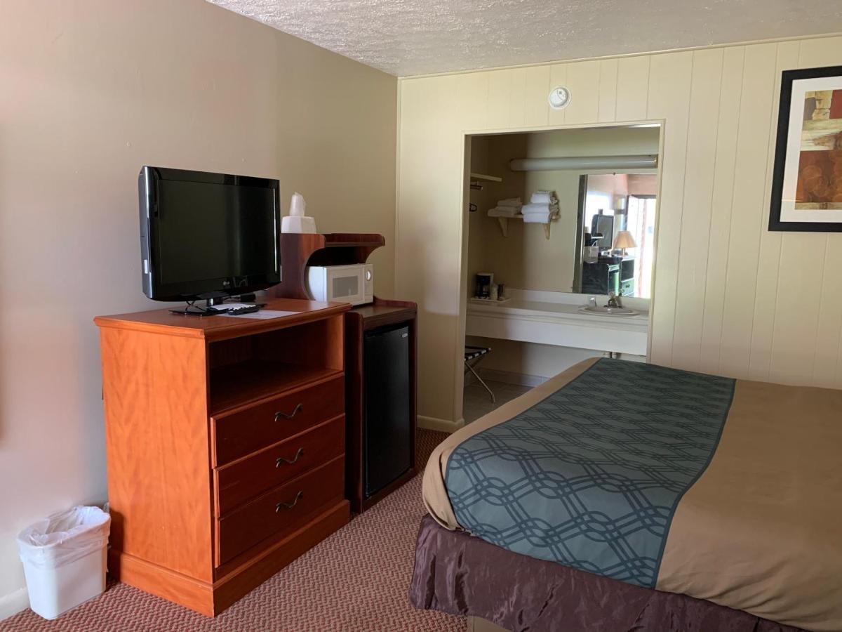 Travelowes Motel - Maggie Valley Dış mekan fotoğraf
